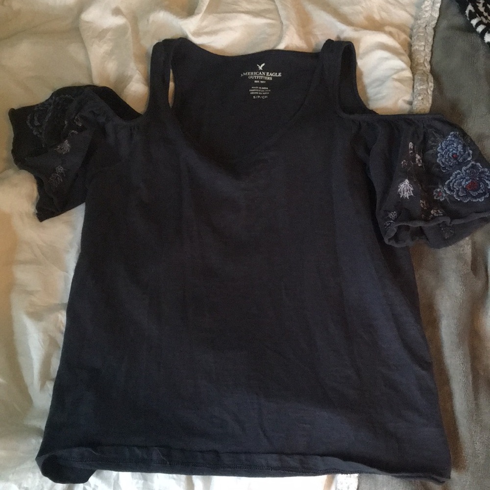 AE Cold Shoulder Top